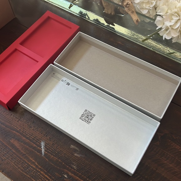 Gucci Slim Box - Picture 2 of 3